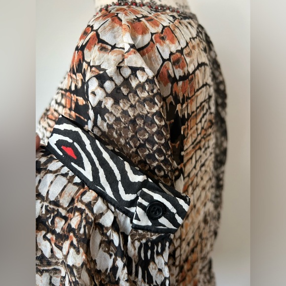 Hale Bob Shrivana Chiffon Animal Print Top 100% Silk - size M - Picture 11 of 11